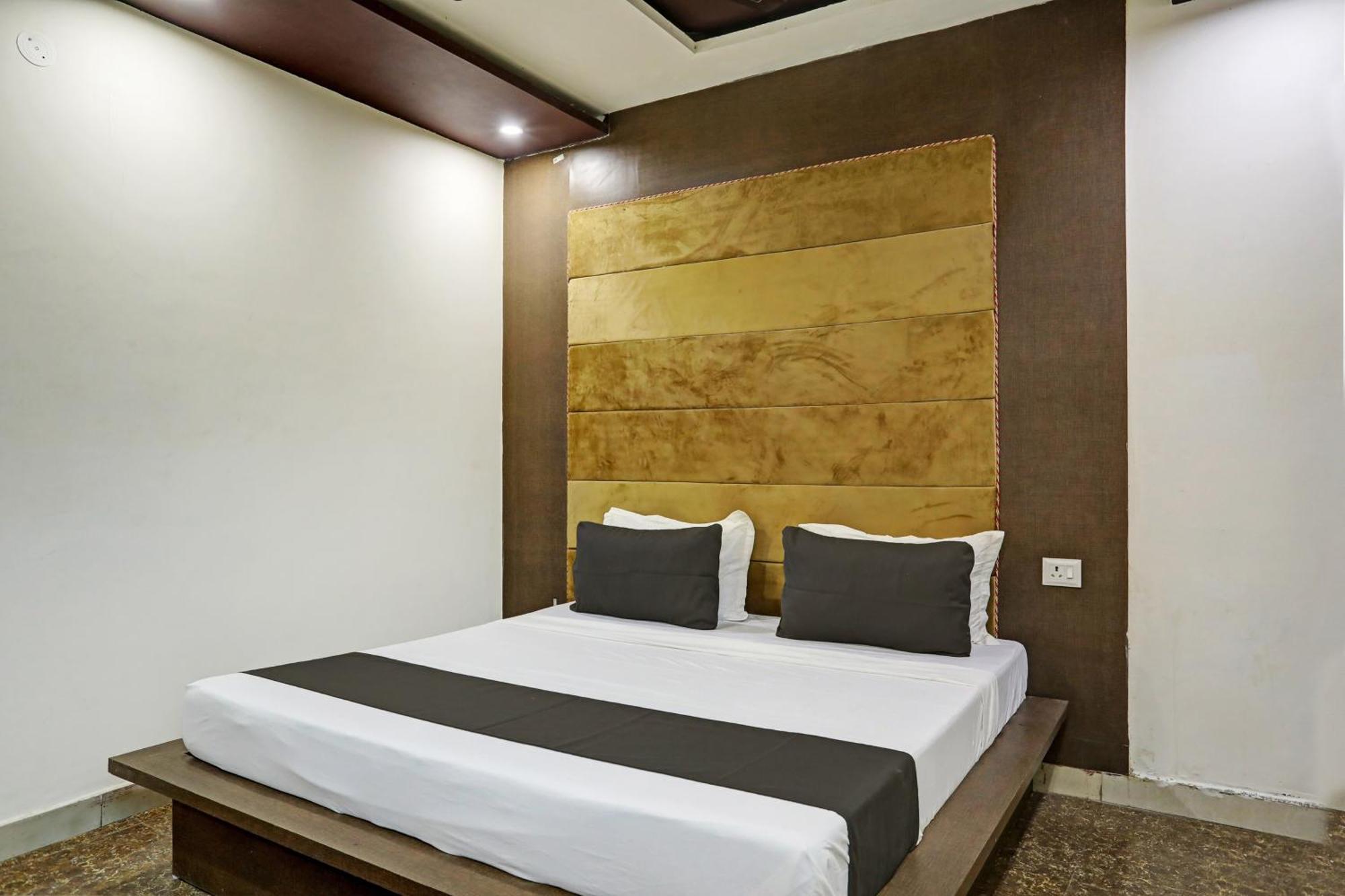 Hotel O All In One Hotel غازي أباد المظهر الخارجي الصورة